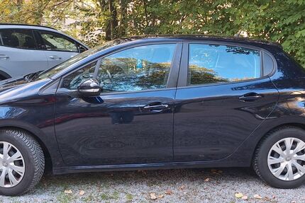 Peugeot 208 75.000 km 6.170 &euro; Wuppertal 42119