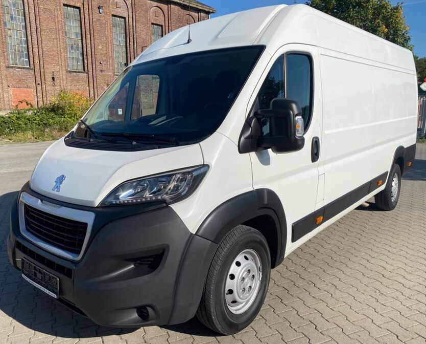 Peugeot Boxer 177.136 km 18.900 € Essen 45136