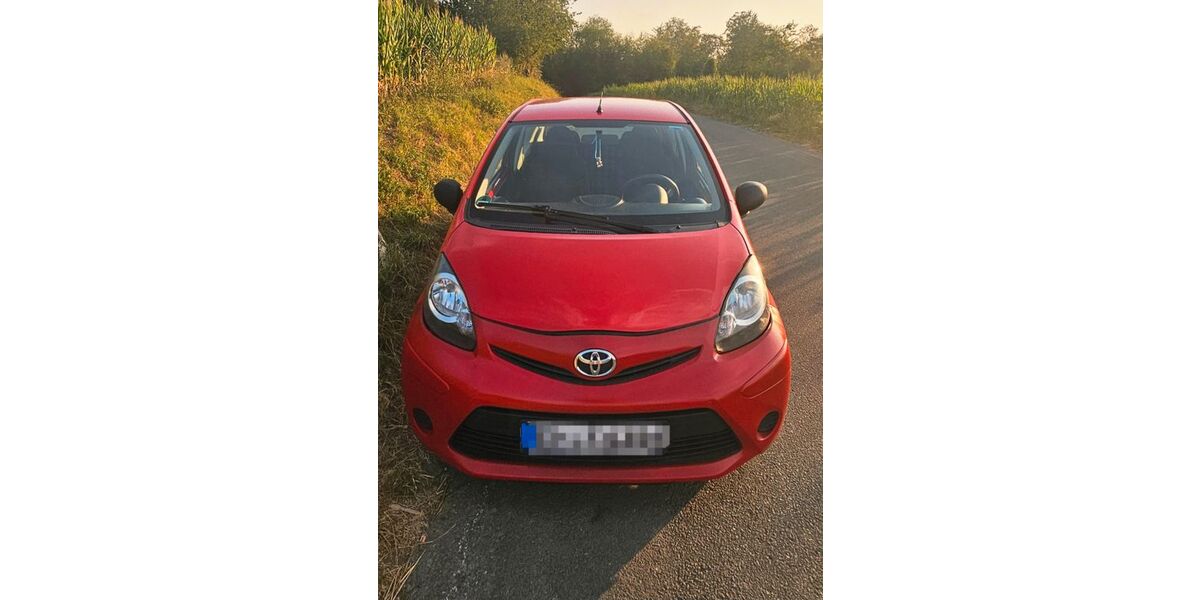 Toyota Aygo (X) 144.000 km 4.000 &euro; Schwelm 58332