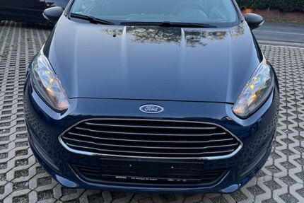 Ford Fiesta 68.250 km 4.599 &euro; Remscheid 42855