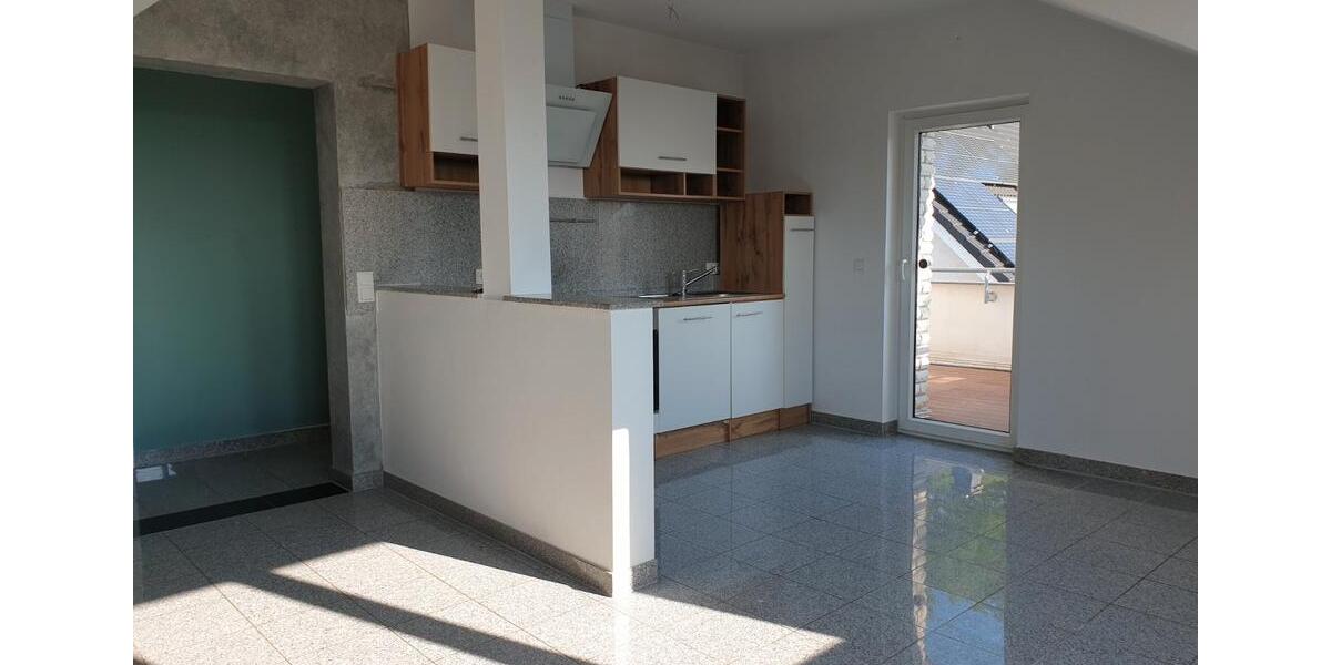 Dachgeschoßwohnung Langenfeld (Rheinland) - 3 Zimmer, 85 m&sup2;, 289.000&euro; | Angebot:27297517