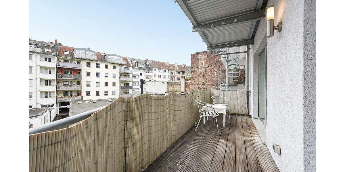 Etagenwohnung Düsseldorf Derendorf - 3 Zimmer, 101 m&sup2;, 525.000&euro; | Angebot:24040986