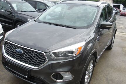 Ford Kuga 74.300 km 14.900 &euro; Leverkusen 51371