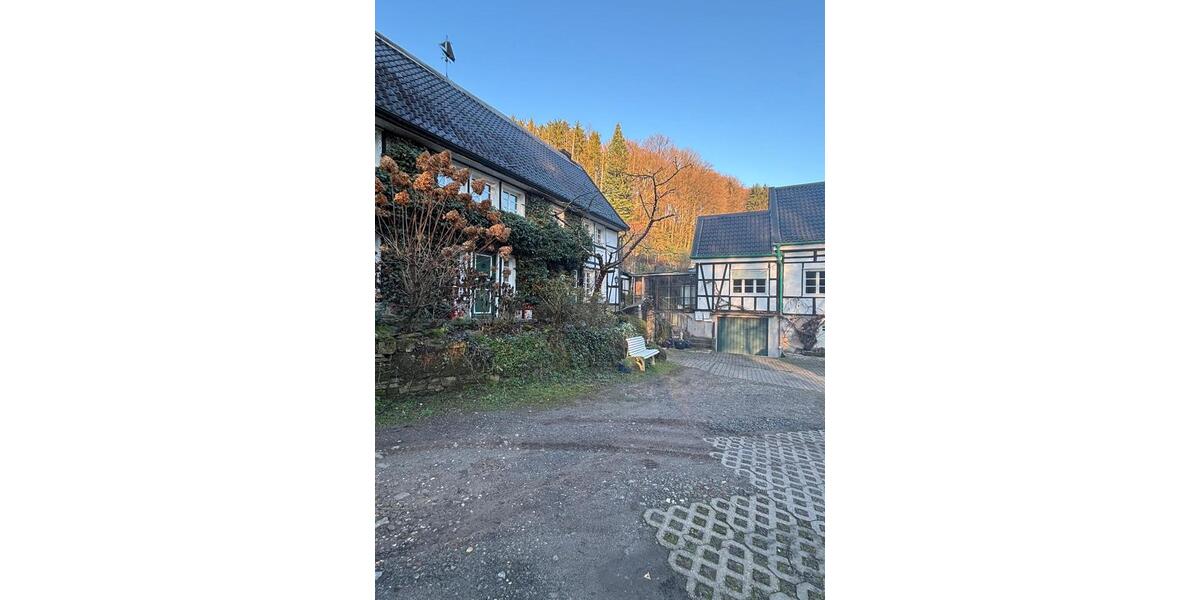 Maisonettenwohnung Solingen Aufderhöhe - 3.5 Zimmer, 60 m&sup2;, 1.250&euro; | Angebot:24599504