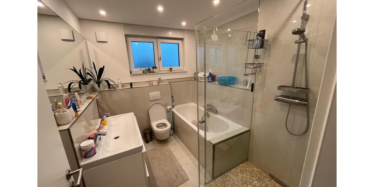 Reihenhaus Wuppertal Dornap - 4 Zimmer, 170 m&sup2;, 1.950&euro; | Angebot:25022697