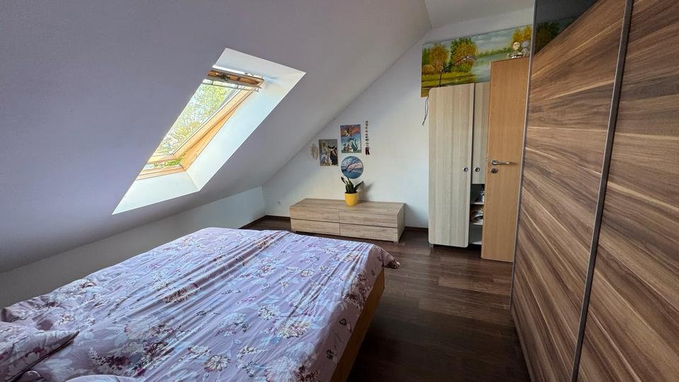 Reihenhaus Solingen Burg - 5 Zimmer, 140 m&sup2;, 450.000&euro; | Angebot:22109110