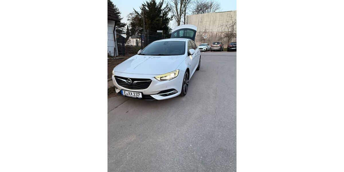 Opel Insignia 81.000 km 14.500 &euro; Heiligenhaus 42579