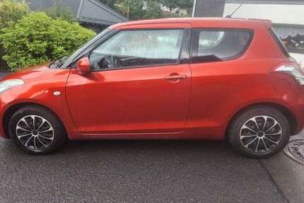 Suzuki Swift 141.000 km 3.600 &euro; Remscheid 42855