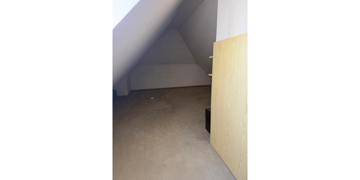 Etagenwohnung Odenthal - 2.5 Zimmer, 69 m&sup2;, 890&euro; | Angebot:26479447