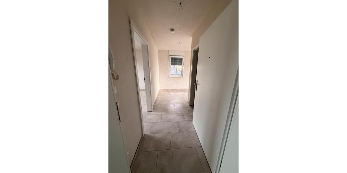 Etagenwohnung Leverkusen - 2 Zimmer, 57 m&sup2;, 1.110&euro; | Angebot:25956689