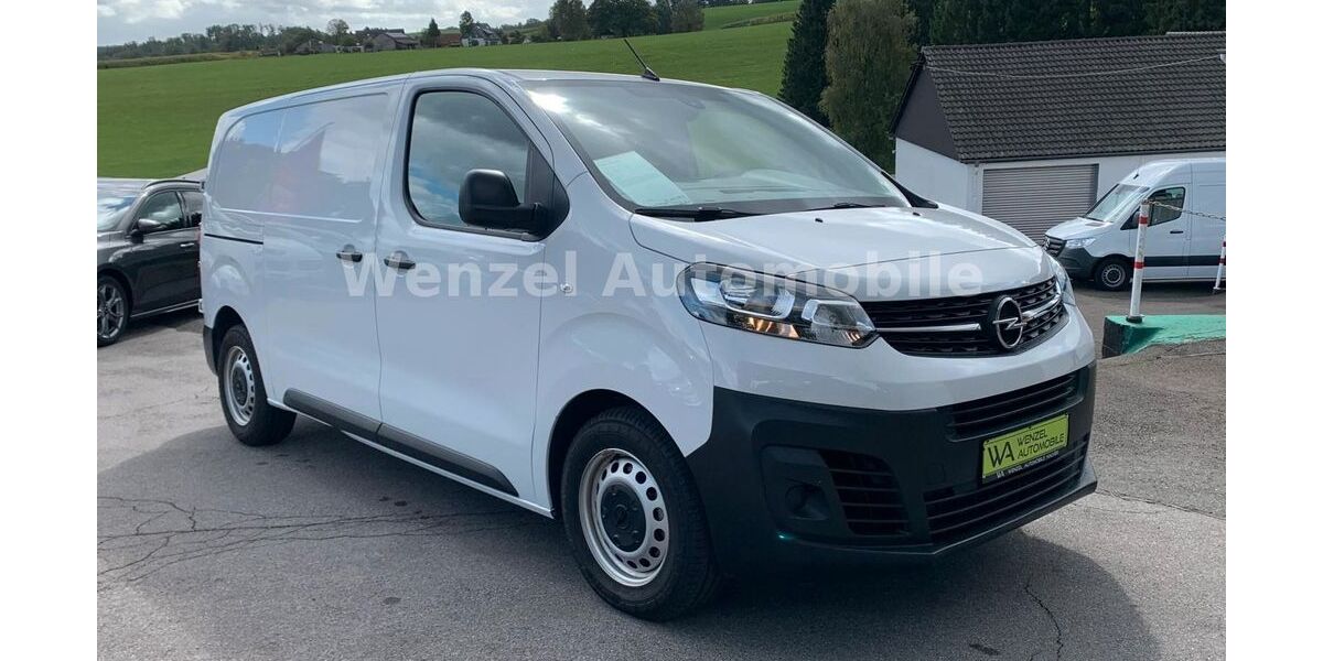 Opel Vivaro 4.928 km 22.894 € Halver 58553