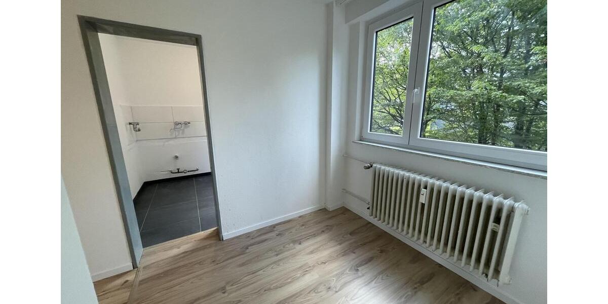 Etagenwohnung Wuppertal Gemarkung Nächstebreck - 2.5 Zimmer, 64 m&sup2;, 530&euro; | Angebot:25857618
