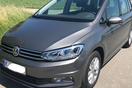 VW Touran 98.100 km 14.900 &euro; Köln 50859