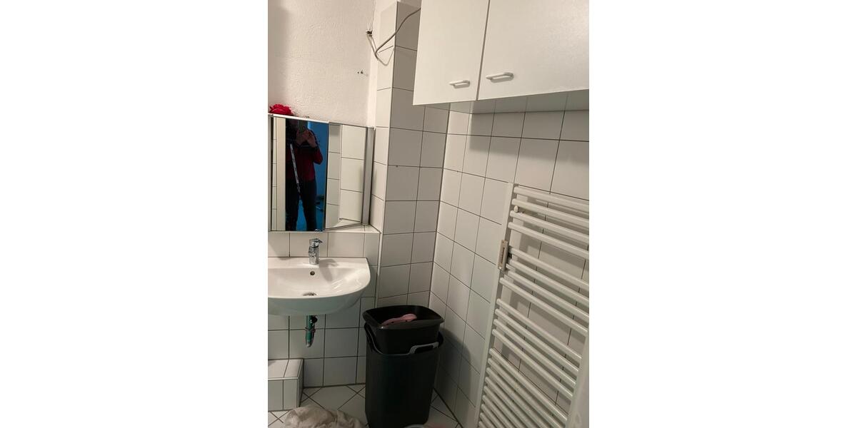 Etagenwohnung Leverkusen Bergisch Neukirchen - 2 Zimmer, 77 m&sup2;, 800&euro; | Angebot:24814540