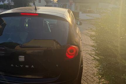 Seat Altea 242.000 km 1.200 € Mettmann 40822