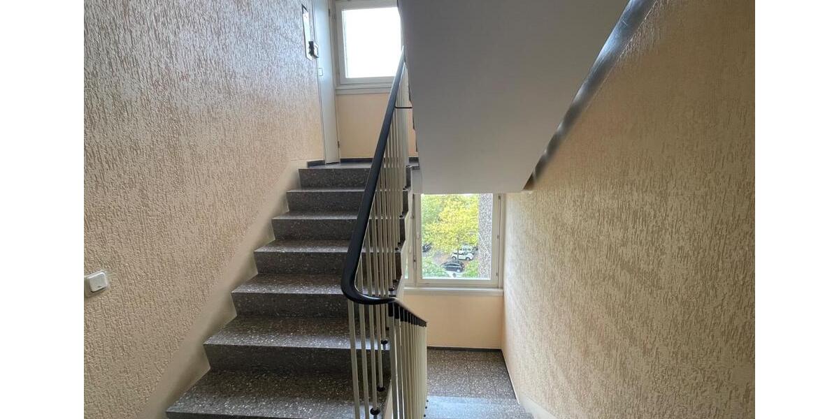 Etagenwohnung Bergisch Gladbach Alt-Frankenforst - 2 Zimmer, 62 m&sup2;, 165.000&euro; | Angebot:27630568