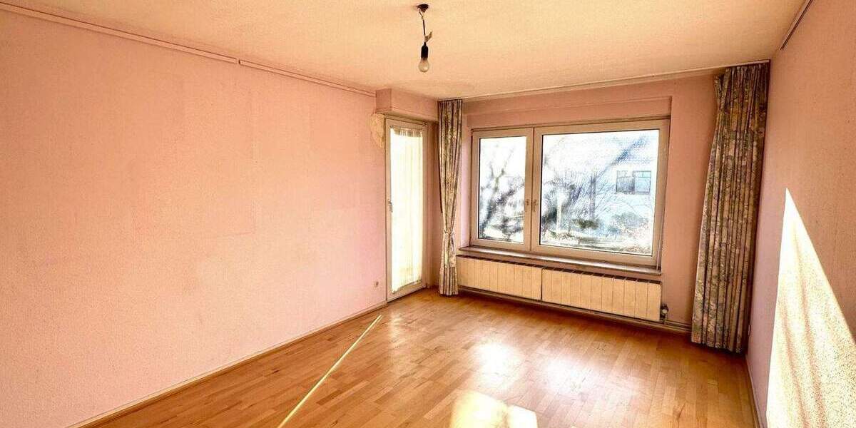 Reihenmittelhaus Erkrath Hochdahl - 6 Zimmer, 118 m&sup2;, 350.000&euro; | Angebot:24792925