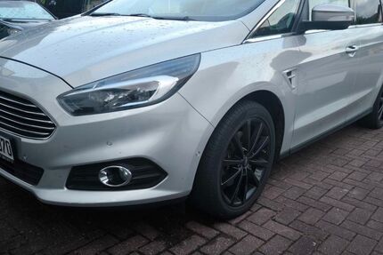 Ford S-Max 353.000 km 6.900 &euro; Halver 58553