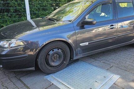 Renault Laguna 231.000 km 1.580 &euro; Köln 50739