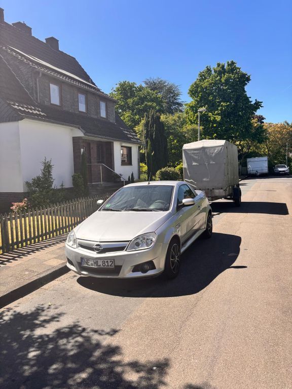 Opel Tigra 90.000 km 1.400 € Dormagen 41541