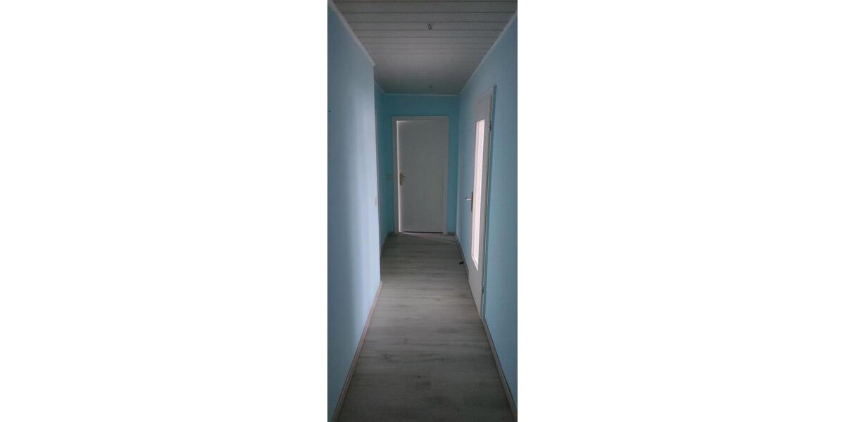 Dachgeschoßwohnung Leverkusen Opladen - 2.5 Zimmer, 75 m&sup2;, 1.075&euro; | Angebot:23841394