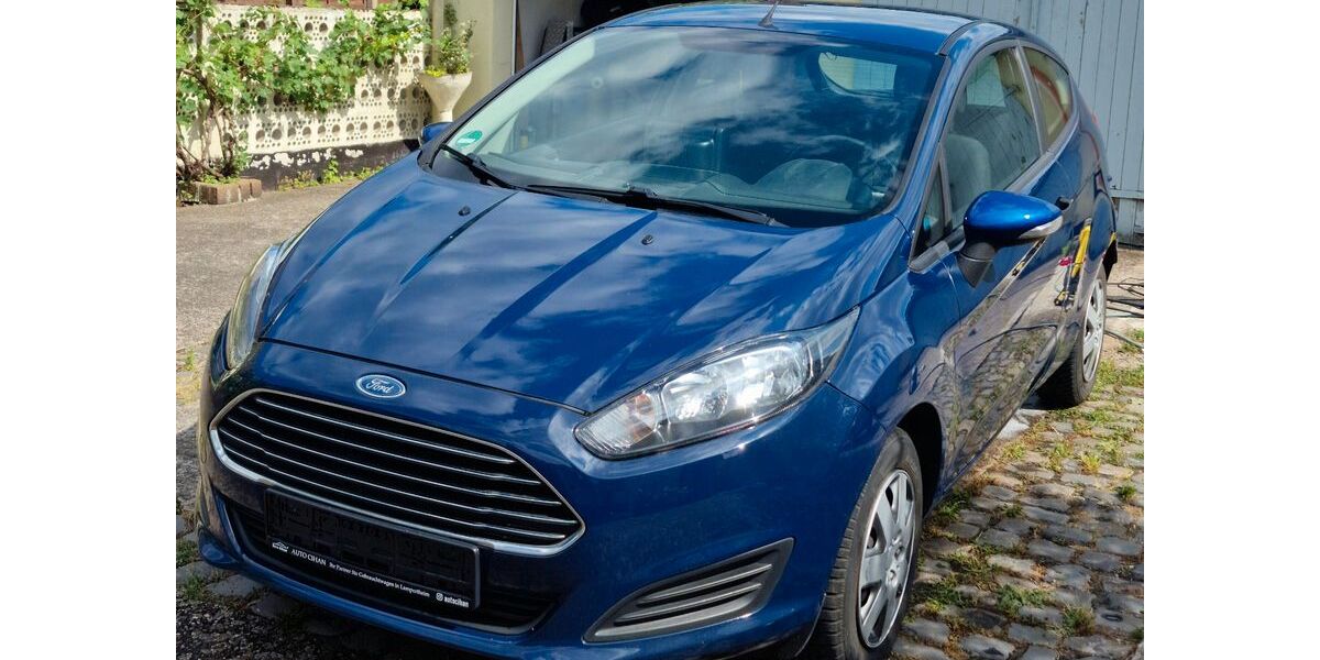 Ford Fiesta 180.267 km 2.999 € Monheim am Rhein 40789