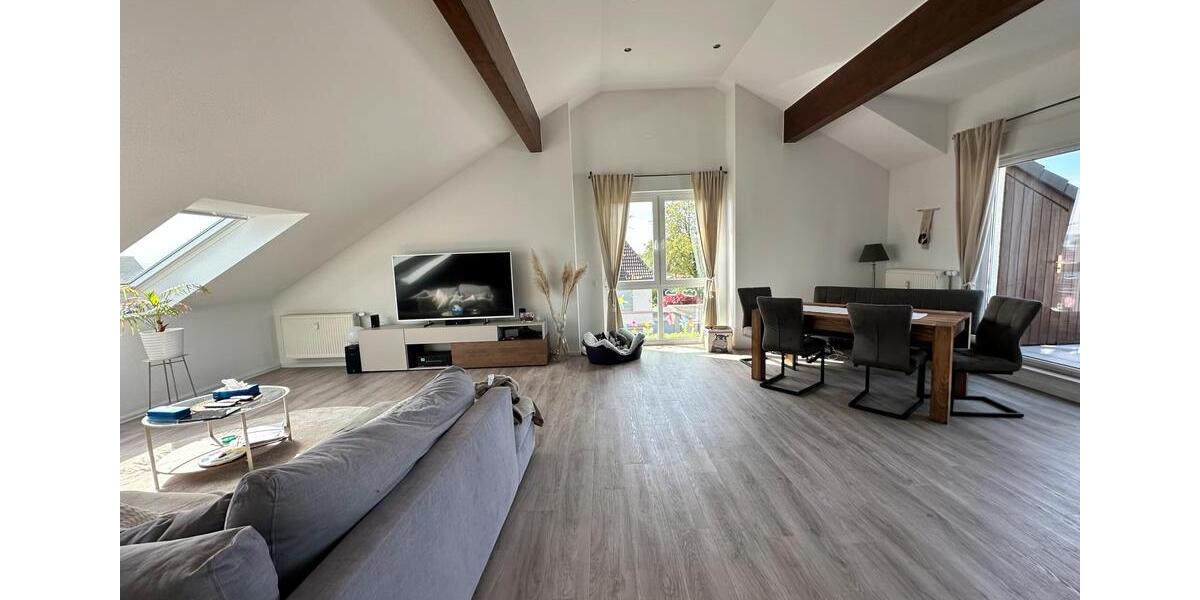 Dachgeschoßwohnung Solingen Burg - 4 Zimmer, 134 m&sup2;, 410.000&euro; | Angebot:26669530