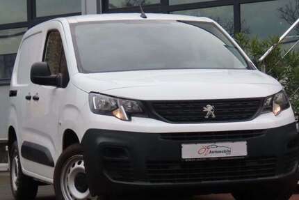 Peugeot Partner 99.565 km 10.900 &euro; Neuss 41469