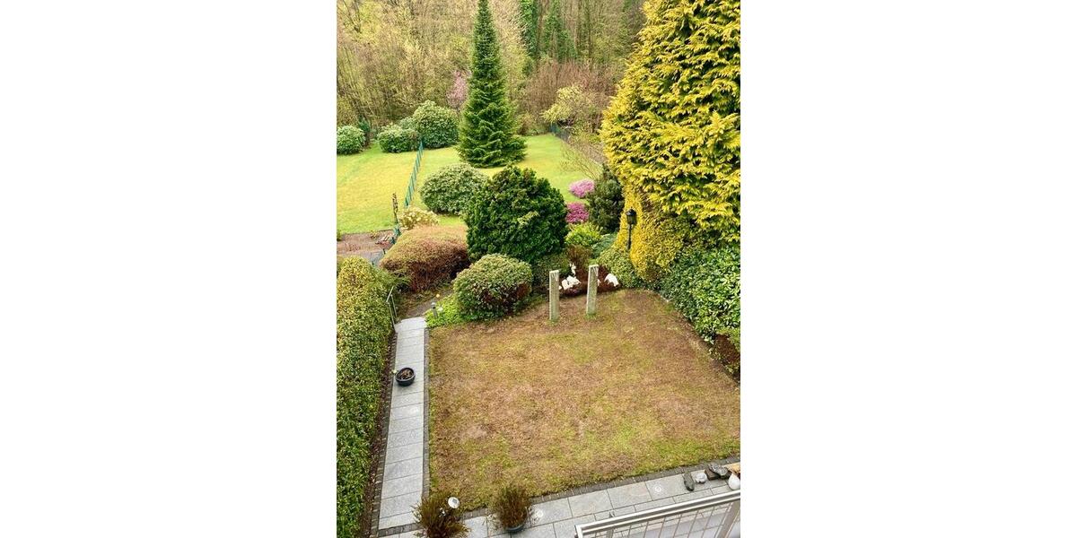 Doppelhaushälfte Remscheid Reinshagen - 8 Zimmer, 130 m&sup2;, 1.400&euro; | Angebot:25961564