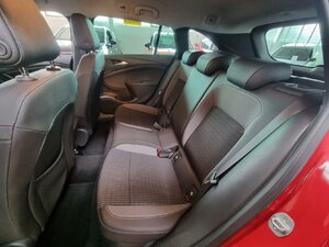 Opel Astra Elegance Navi Keyless Park&Go Klimaautom. Wi 25.902 km 20.390 € HAAN 42781