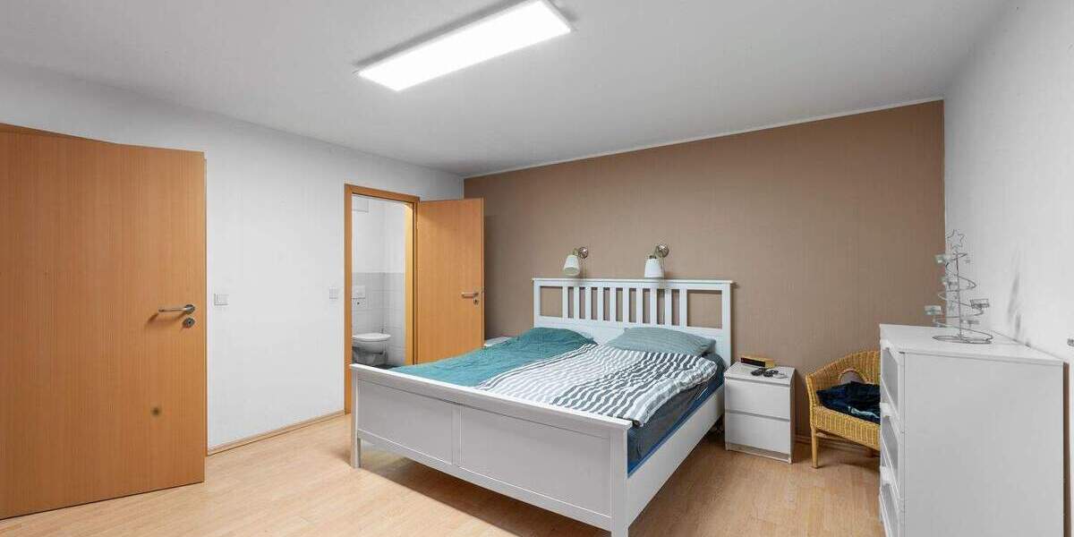 Etagenwohnung Langenfeld Richrath - 4 Zimmer, 128 m&sup2;, 540.000&euro; | Angebot:24596868