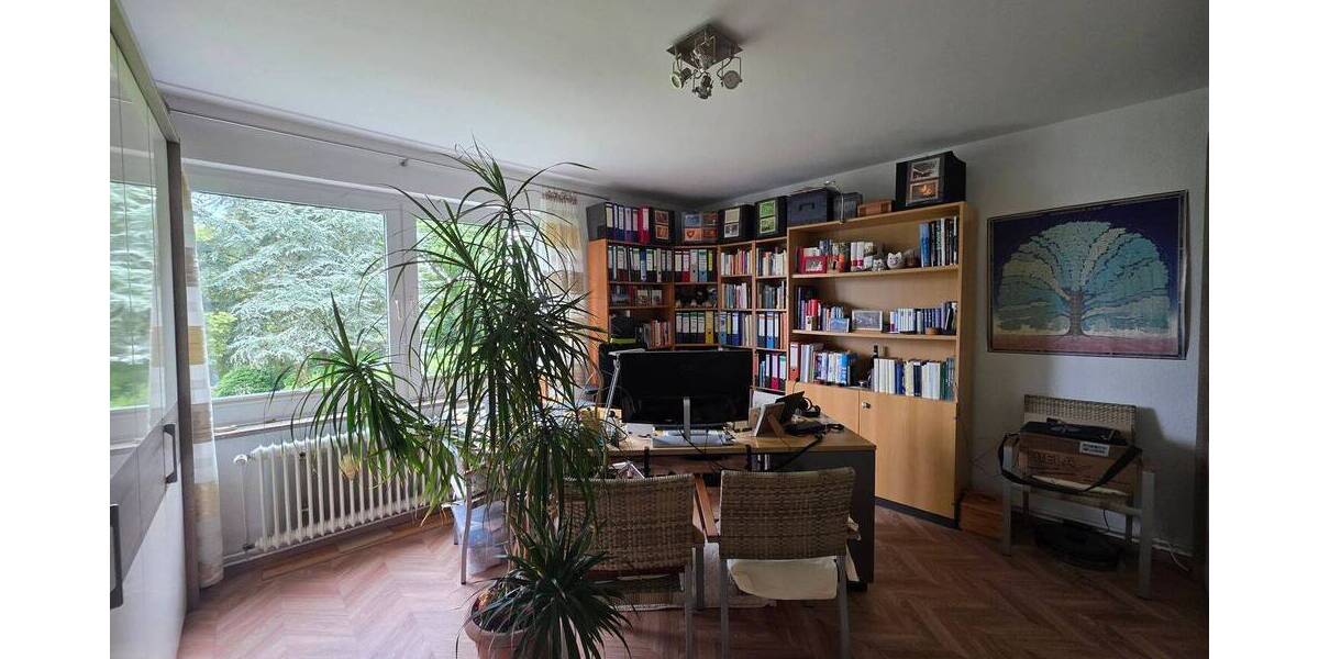 Etagenwohnung Velbert Neviges - 3 Zimmer, 87 m&sup2;, 160.000&euro; | Angebot:23944324