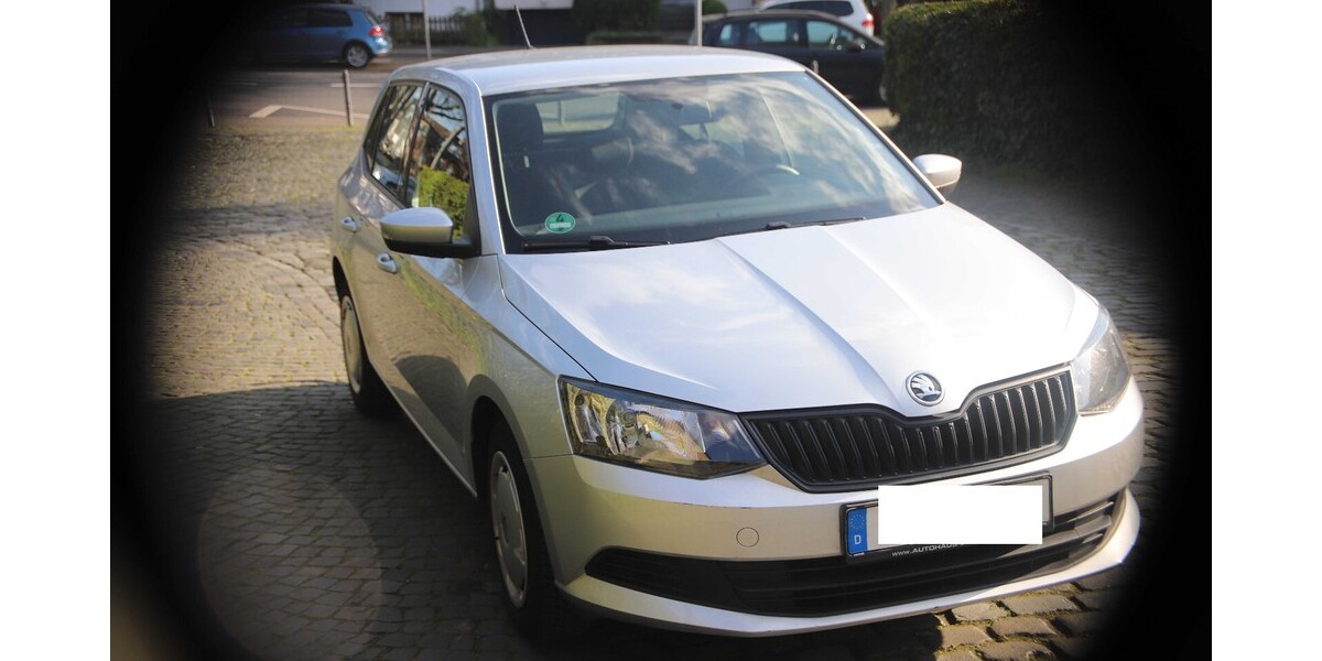 Skoda Fabia 85.000 km 6.900 € Köln 50667