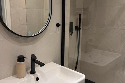 Wohnung Düsseldorf Pempelfort - 2 Zimmer, 48 m&sup2;, 1.600&euro; | Angebot:24690390