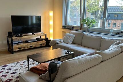 Helle und freundliche 2,5 Zimmer-Wohnung in Meerbusch-Osterath zimmer