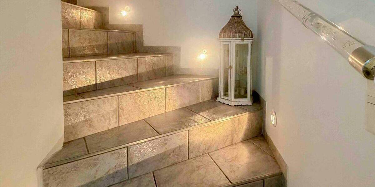 Reihenmittelhaus Köln Blumenberg - 7 Zimmer, 194 m&sup2;, 665.000&euro; | Angebot:25985981