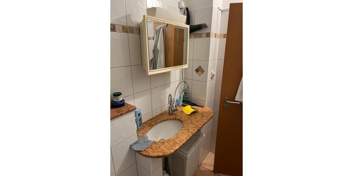 Etagenwohnung Remscheid - 1 Zimmer, 38 m&sup2;, 430&euro; | Angebot:24560328