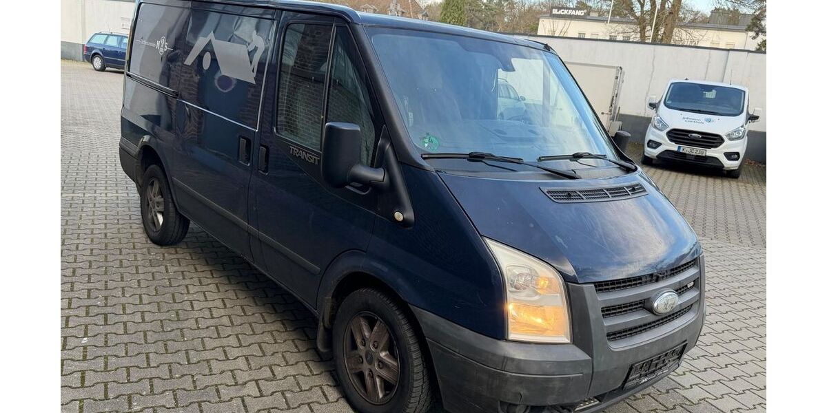 Ford Transit 253.422 km 3.333 &euro; Köln 51069
