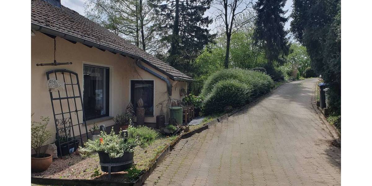 Mehrfamilienhaus, Wohnhaus Velbert Mitte - 9 Zimmer, 220 m&sup2;, 599.000&euro; | Angebot:24873220