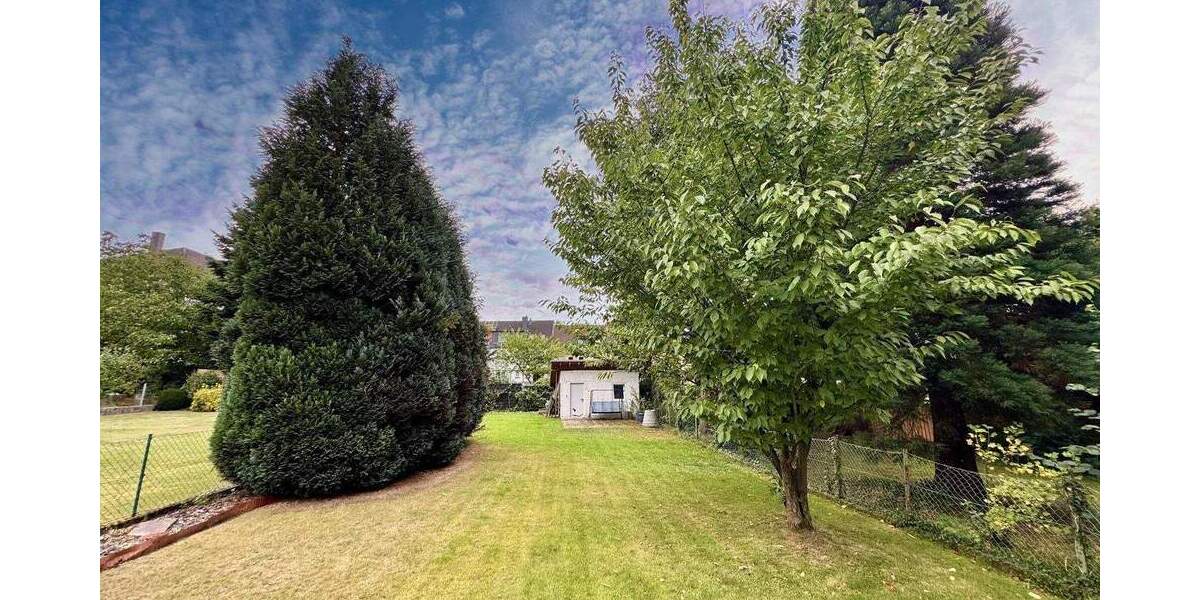 Mehrfamilienhaus, Wohnhaus Leverkusen Quettingen - 6 Zimmer, 191 m&sup2;, 599.000&euro; | Angebot:25844867