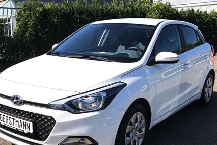 Hyundai i20 51.991 km 10.480 € Düsseldorf 40589