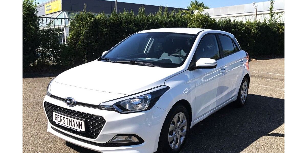 Hyundai i20 51.991 km 10.480 € Düsseldorf 40589