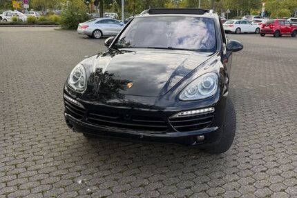 Porsche Cayenne 225.900 km 14.999 &euro; Leverkusen 51375