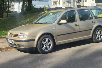 VW Golf 270.000 km 1.350 &euro; Hattingen, Ruhr (Bredenscheid-Stüter) 45529