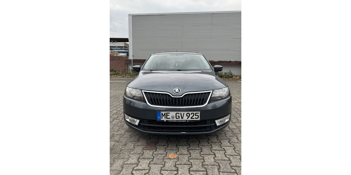 Skoda Rapid 162.000 km 8.900 € Langenfeld (Rheinland) 40764