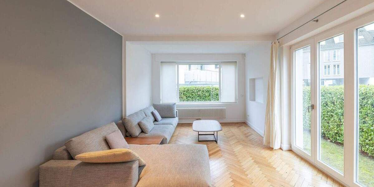 Einfamilienhaus Düsseldorf Gerresheim - 6 Zimmer, 195 m&sup2;, 4.640&euro; | Angebot:24610026