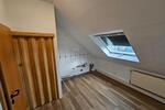 Dachgeschoßwohnung Solingen Aufderhöhe - 4 Zimmer, 85 m&sup2;, 930&euro; | Angebot:27603836