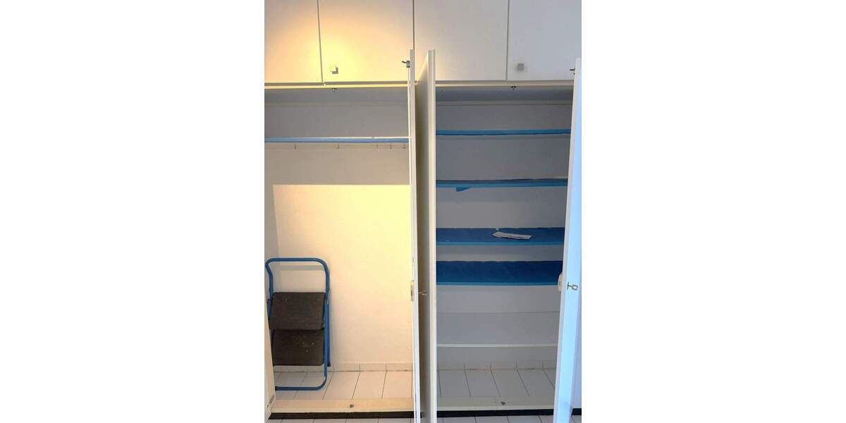 Etagenwohnung Düsseldorf Düsseltal - 2 Zimmer, 74 m&sup2;, 875&euro; | Angebot:25916628