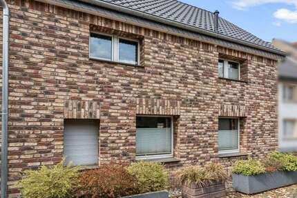 Haus Dormagen Sankt Peter - 8 Zimmer, 234 m&sup2;, 699.000&euro; | Angebot:24360440