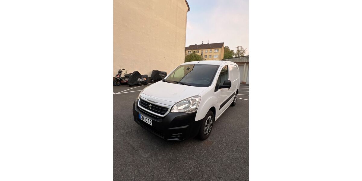 Peugeot Partner 135.000 km 6.800 € Schwelm 58332